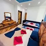 Hillview Duplex Penthouse *