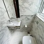 Apartment Hillview Duplex Penthouse