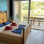 Hillview Duplex Penthouse *