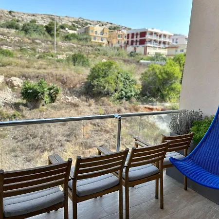 דירה Hillview Duplex Penthouse *