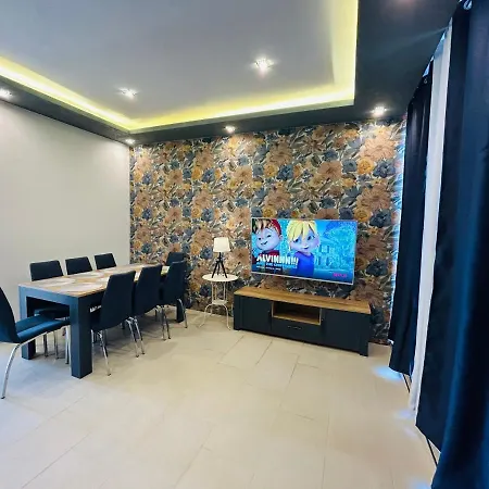 Hillview Duplex Penthouse With Private Hot Tub St. Paul's Bay
