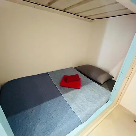 Hillview Duplex Penthouse *